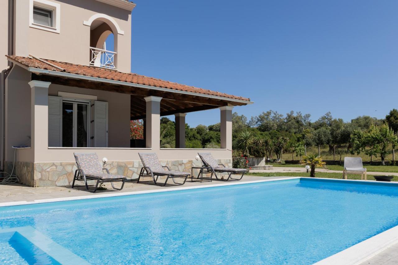 Country Villa Verde - 2Floor Family Home Kouramaditika Esterno foto